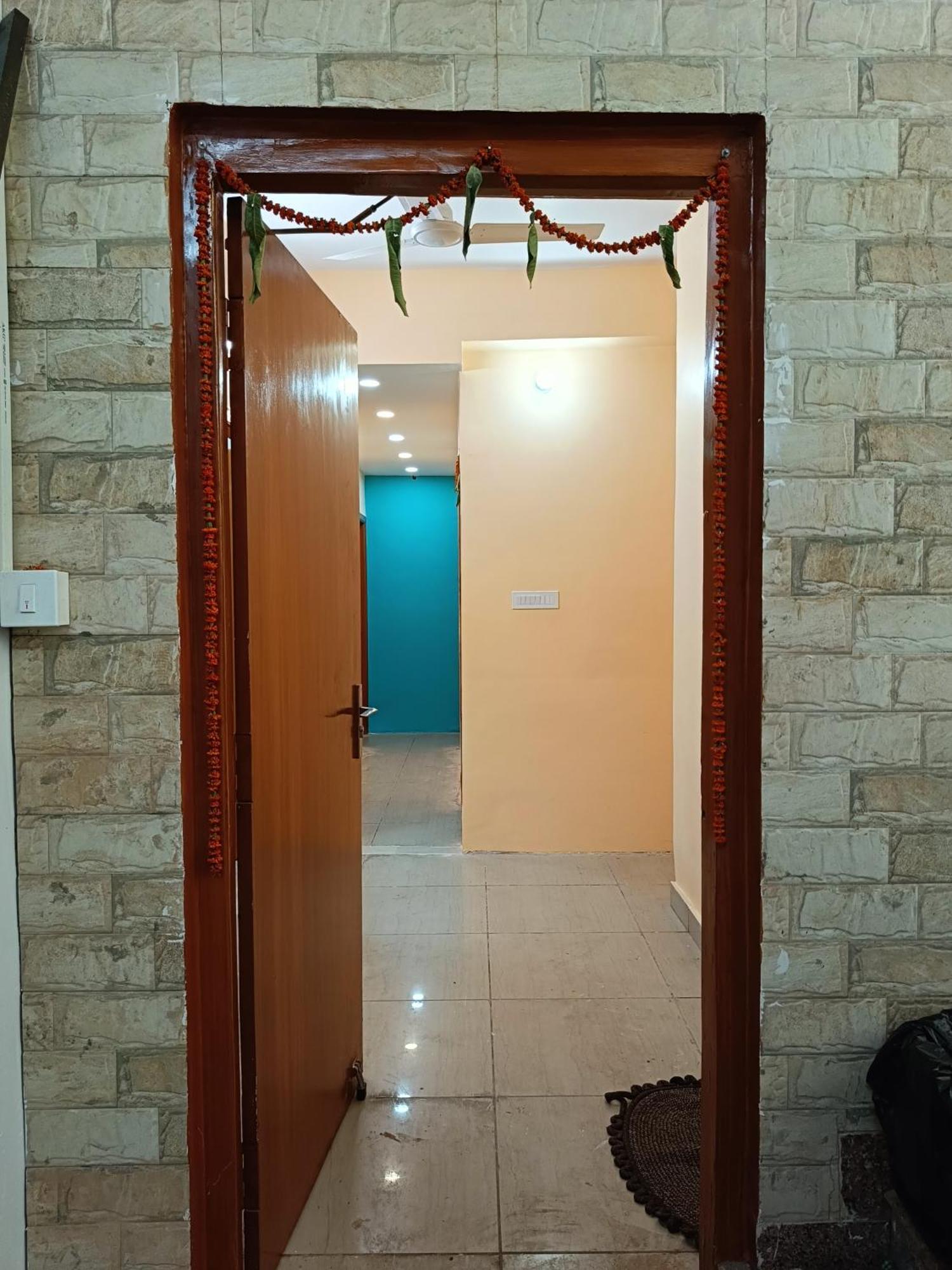 The Corner House Bed and Breakfast Varanasi Exteriör bild